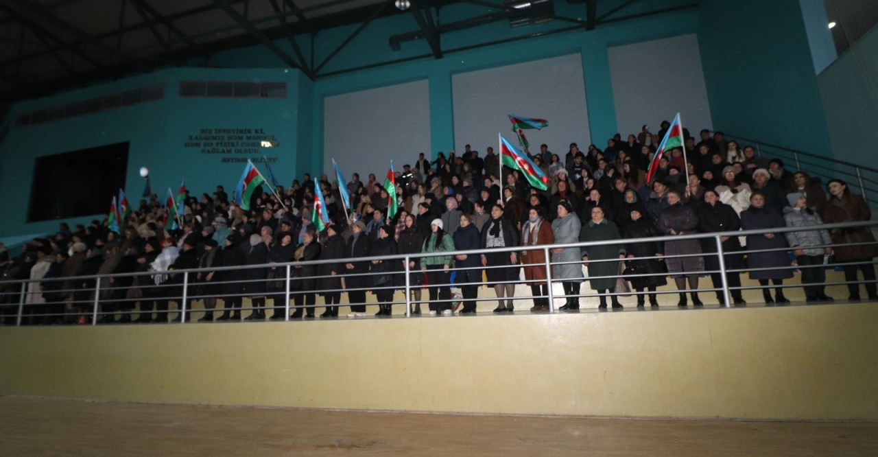 Qazaxda “Birlik və Həmrəyliklə yeni ilə doğru” adlı bayram tədbiri keçirildi - FOTOLAR